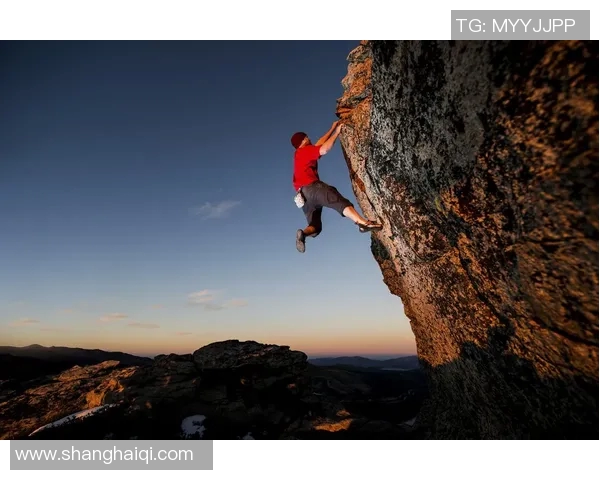 广州极限运动队在攀岩联赛中以60分稳居榜首展现强大实力 广州极限运动队在攀岩联赛中以60分稳居榜首展现强大实力
